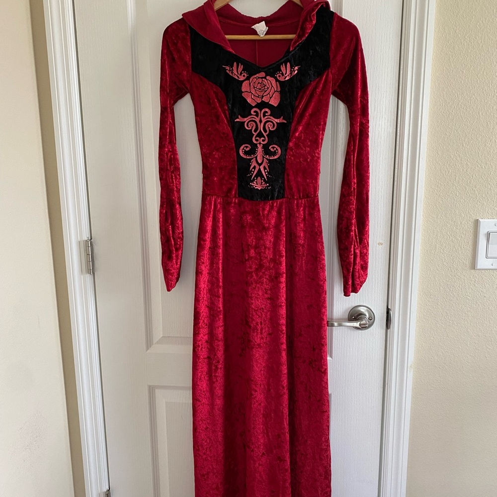 Halloween Costume Red and Black Small